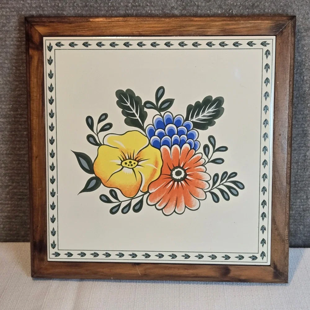 Vintage Sanyo Color Tile Framed Floral Wall Art Ceramic Trivet Japan 8.5x8.5